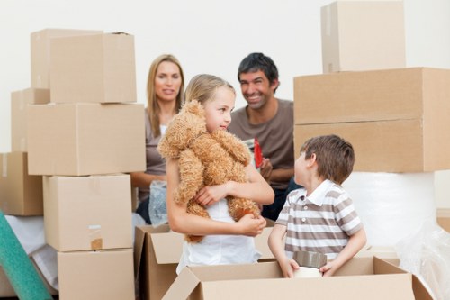Local moving van service supporting flat moves in Clapham